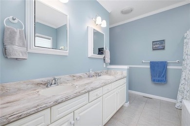 We invite you to explore this expansive end-unit - photo 19