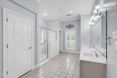 FRESHLY PAINTED EXTERIOR TO LOVELY ALABASTER WHITE STUCCO.!! - photo 23
