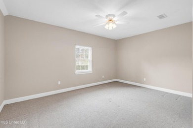 FRESHLY PAINTED EXTERIOR TO LOVELY ALABASTER WHITE STUCCO.!! - photo 36