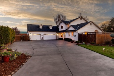 Lake Home For Sale in Redmond, Oregon