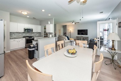 Enjoy easy, one-story living in this beautifully maintained home - photo 12