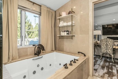 Private Gated Gold Coast Estate | Waterview. Set on - photo 24