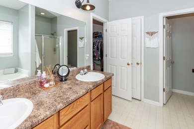 Enjoy easy, one-story living in this beautifully maintained home - photo 29