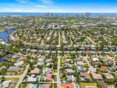 Tastefully updated 3/2 residence on a quiet, walkable street in - photo 29