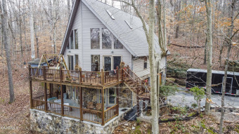 Watts Bar Lake Home For Sale in Harriman Tennessee