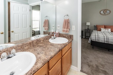 Enjoy easy, one-story living in this beautifully maintained home - photo 36