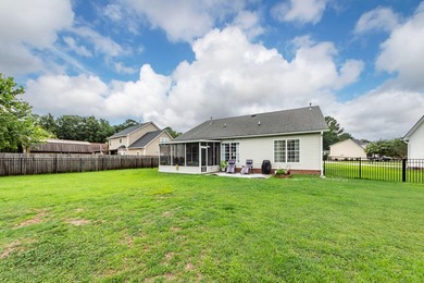 Enjoy easy, one-story living in this beautifully maintained home - photo 44