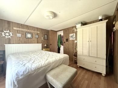 2 BR/1BA, Dock, STR Friendly, Outdoor Living & Plentiful Storage! - photo 24