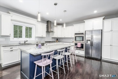 This 7 Years Young 3000 +- Sq Ft colonial sits on a stunning 3 - photo 4