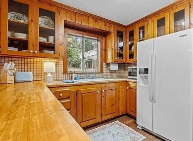 Beautiful Mid-Century Modern Cedar Sided Rach on over 15 acres - photo 17
