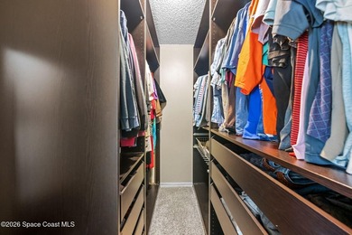 Spacious and beautifully maintained 3 bedroom, 2 bathroom home - photo 18