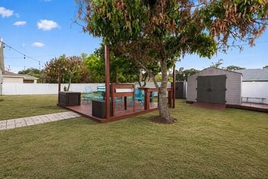 This beautiful, well loved 3 bed + office CBS home offers the - photo 28