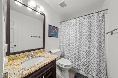 Spacious and beautifully maintained 3 bedroom, 2 bathroom home - photo 28