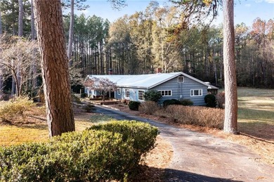 Beautiful Mid-Century Modern Cedar Sided Rach on over 15 acres - photo 37