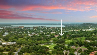 Tucked into the heart of Horseshoe Bay, this exceptional - photo 10