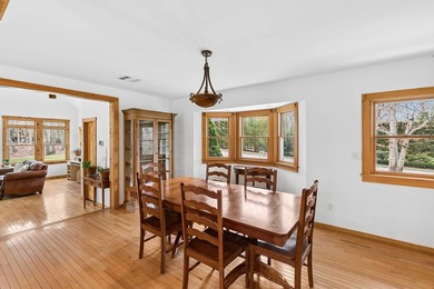 Move right into this beautifully expanded and renovated - photo 8