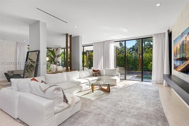 Recently reimagined with a comprehensive landscape and outdoor - photo 8