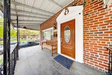 Legal 2-Family in Bayside , Walk to LIRR. Corner 2-Family , 3 - photo 25