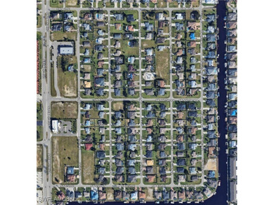 Vacant residential triple lot totaling 15,000 sq ft. Adjacent - photo 3