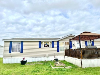 Lake Home For Sale in Forth Worth, Texas