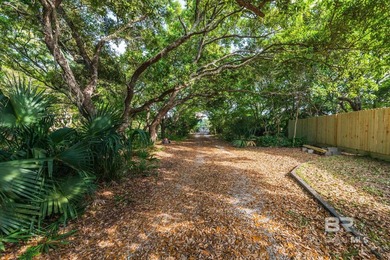 Experience the rare combination of privacy, beauty, and - photo 6