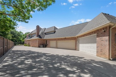 EXCEPTIONAL TIMARRON ESTATE - PRIVATE HALF-ACRE CUL-DE-SAC LOT - - photo 3