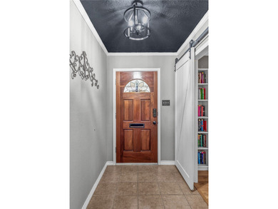 What a darling home in a very desired neighborhood! 3/2/2 with 2 - photo 4