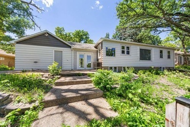 Charming 2 bedroom rambler on Budd Lake! Boat lake access to - photo 4
