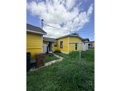 Versatile opportunity in the heart of Corpus Christi's Central - photo 4