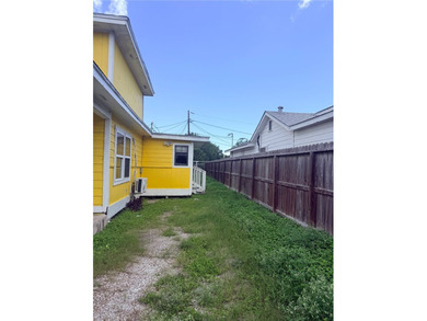 Versatile opportunity in the heart of Corpus Christi's Central - photo 5