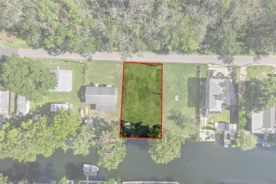 Weeki Wachee River Lot For Sale in Weeki Wachee Florida