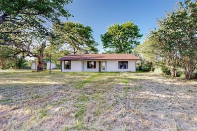 Cedar Creek Lake Home For Sale in Tool Texas