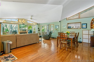 Looking for a 2-bedroom home in Lake Ozark sitting directly on - photo 17