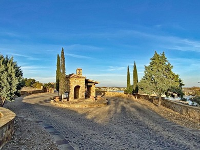Welcome to Lago Escondido, a private peninsula enclave within - photo 8