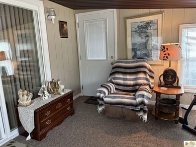 Escape to the lake with this charming 2 bedroom, 2 bathroom - photo 20