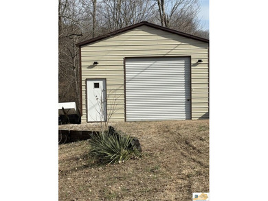 Escape to the lake with this charming 2 bedroom, 2 bathroom - photo 24