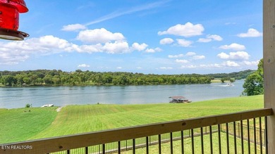 Riverfront property with an upscale in-law suite. Experience - photo 26