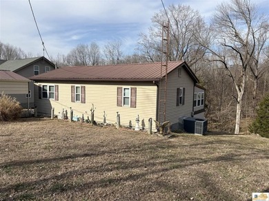 Escape to the lake with this charming 2 bedroom, 2 bathroom - photo 32
