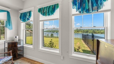 Riverfront property with an upscale in-law suite. Experience - photo 49