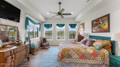Riverfront property with an upscale in-law suite. Experience - photo 50