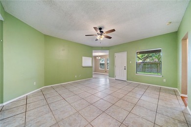 Welcome home to this well-maintained 3-bedroom, 2-bath residence - photo 6