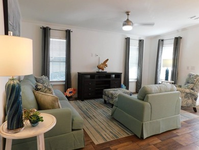 Welcome to this lovely cottage-style home, nestled in the - photo 8