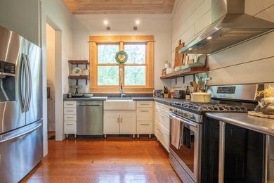 Charming home in Lafayette county! Just a short 18 minute drive - photo 11