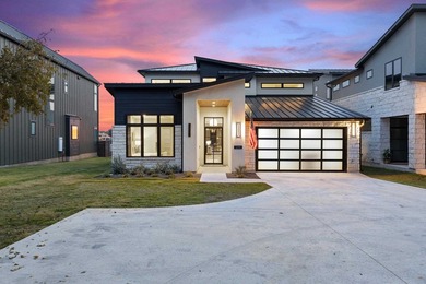 Welcome home to your modern resort on Lake LBJ. This home is - photo 2
