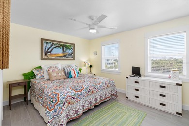 Spectacular Southern exposure corner beach front villa that has - photo 20