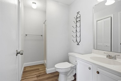Teriffic opportunity to own one of the desirable Treet Top - photo 29