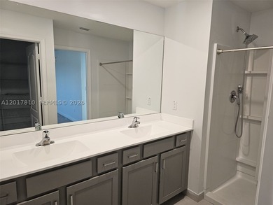 Spacious two-story corner-lot home in a quiet, family-friendly - photo 33