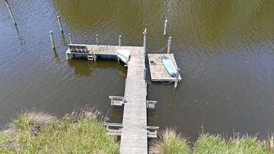 Experience the best of waterfront living in Fairfield Harbor - photo 2