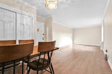 North Flushing Co-op for Sale - Fully Renovated 1 Bedroom, 1 - photo 2