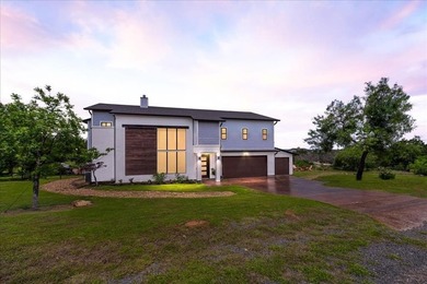 Not every home earns the word turnkey. This one truly means it! - photo 4